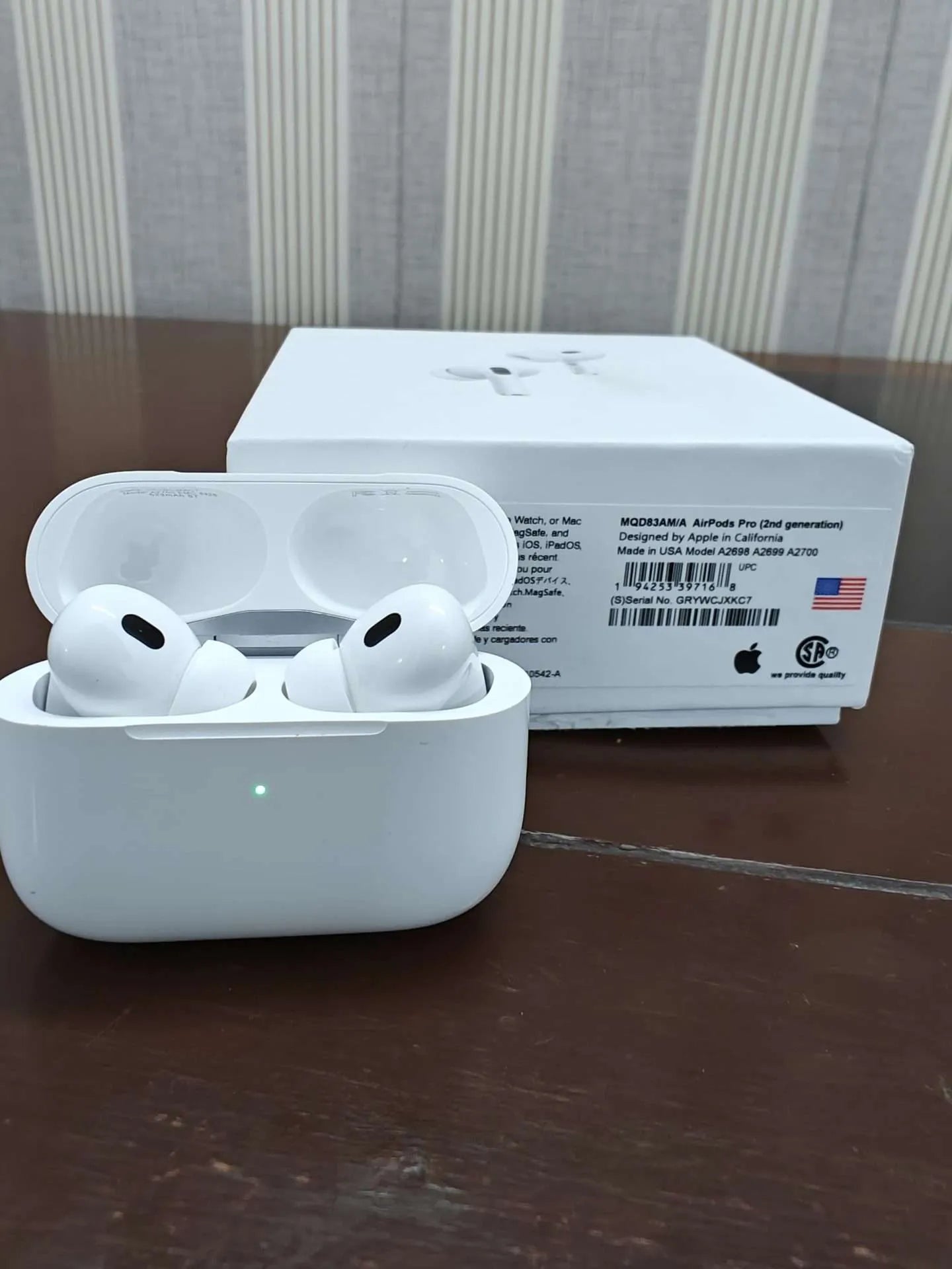 Airpods Pro 2 Made in USA ANC Activated